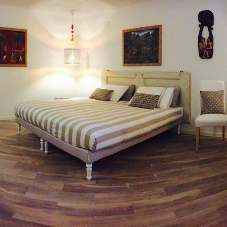 A Casa Di Esther Болонья Экстерьер фото